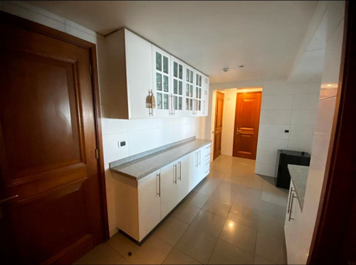 Departamento En Venta En Vitacura