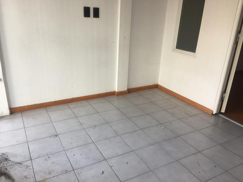Imagen 4 de 9 de Local De 39m² En Doble Altura Con Toilette