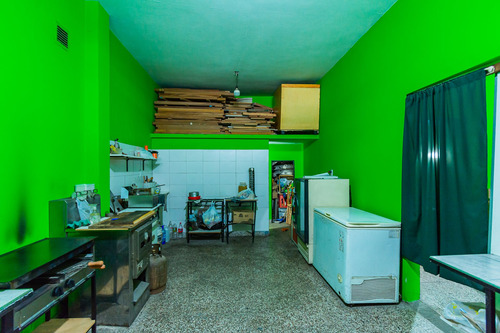 Locales Comerciales Lote Prop Venta Casanova Centr