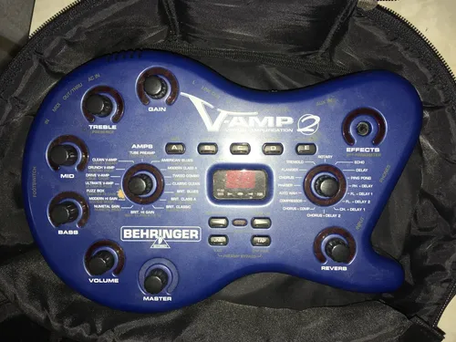 Behringer V-amp 2 | Parcelamento sem juros