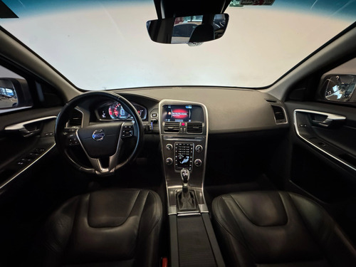 Volvo XC60 2.0 T5 Dynamic Drive-e 5p