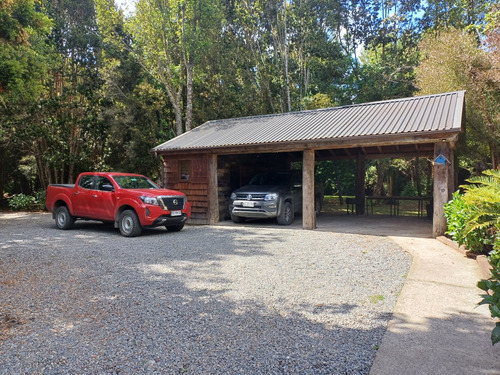 Se Vende Preciosa Casa En Parque Los Canelos