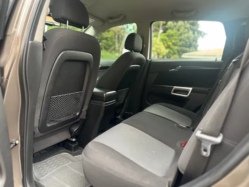 Chevrolet Captiva 2.4 Sport 182 hp
