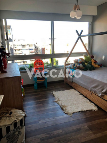 Imagen 10 de 17 de Departamento De 3 Ambientes En Venta En Castelar Norte