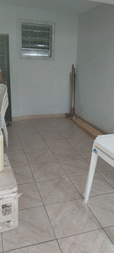 Vende-se Uma Casa Térreo E Primeiro Andar, Em Pernambués