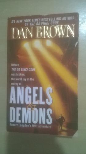 Angels & Demons Dan Brown - Ano 2001