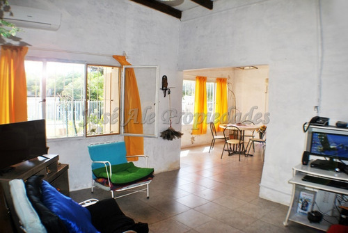 Imagen 9 de 11 de En Venta Casa De Tres Dormitorios Colonia Del Sacramento