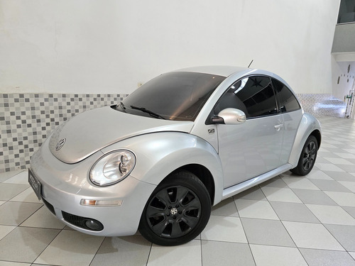 Volkswagen New Beetle 2.0 3p Automática