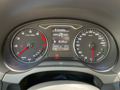 Audi A3 1.8 Sedán Attraction At