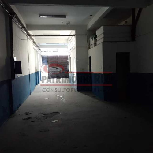 Imagem 4 de 15 de Ótimo Galpão - Com Apto 3 Quartos - Ótimo Investimento. - Paga30002