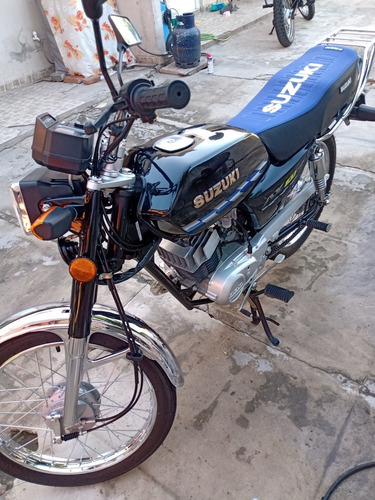 Imagen 4 de 7 de Suzuki Ax 100