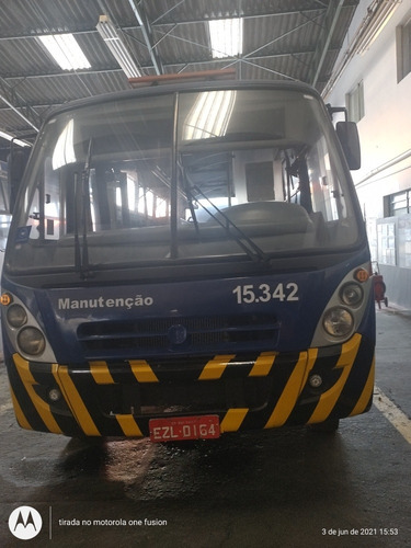 Imagem 2 de 5 de Mercedes Lo 915 Caio Foz