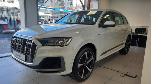 Imagen 4 de 15 de Audi Q7 0km 2021 55 Tfsi 340cv Quattro Audibsas