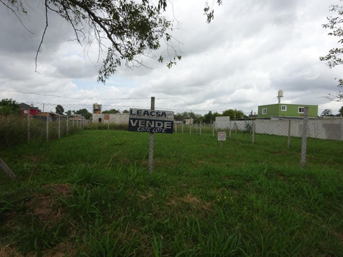 Imagen 1 de 3 de Terreno En Venta, Pilar. Barrio Las Lilas