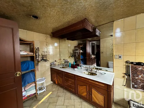 Venta Casa 7 Ambientes Guadalupe Inn