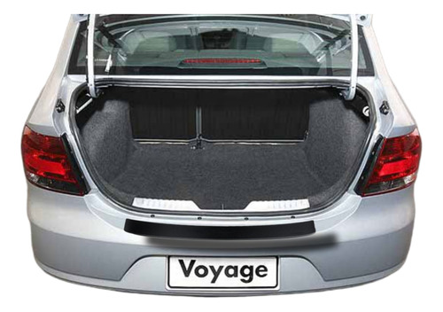 Protector Cubre Paragolpes Volkswagen Voyage Carbono Acc