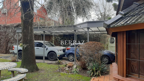 Casa Venta De 4 Ambientes En De Vicenzo Chico Lote De 655 M2