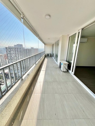 Depto. 2 Dorm, 2 Baños, Estacionamiento