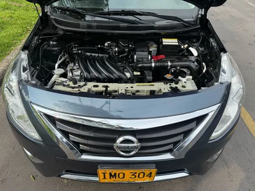 Nissan Versa 1.6 Advance
