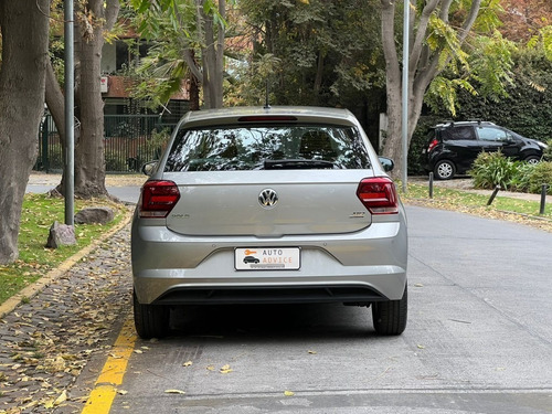 Imagen 9 de 15 de Volkswagen Polo 1.6 At Confortline