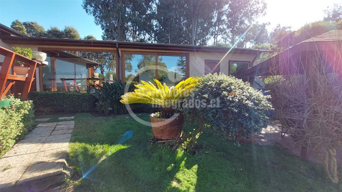 Casa En Venta De 5 Dormitorios En Santo Domingo