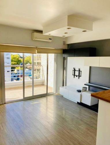 Imagen 2 de 13 de Departamento En Venta En Parque Chas
