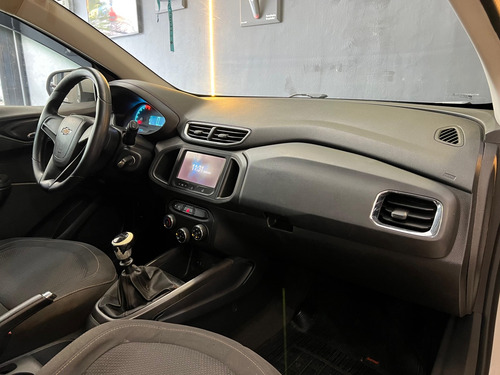 Chevrolet Onix 1.0 MPFI LT 8V FLEX 4P MANUAL