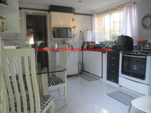 Imagem 15 de 30 de Centro/nova Iguaçu.terreno Com 2 Casas, Quintal C/piscina, Terraço E 5 Vg. Garagem. - Ca00462 - 32690463