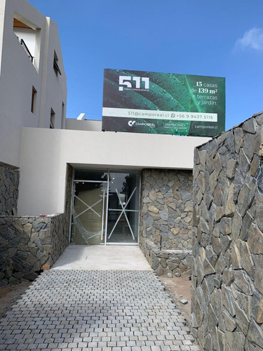 Casa Tipo Townhouse