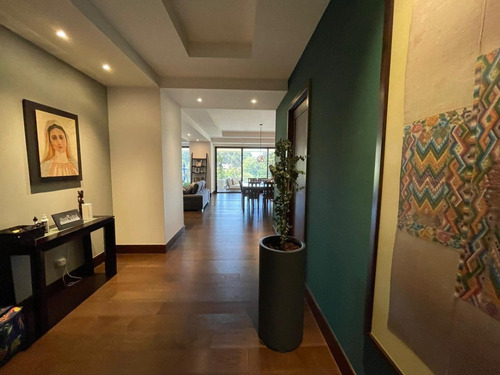 Imagen 3 de 25 de Lujoso Apartamento De 4 Habs En Venta En Zona 14