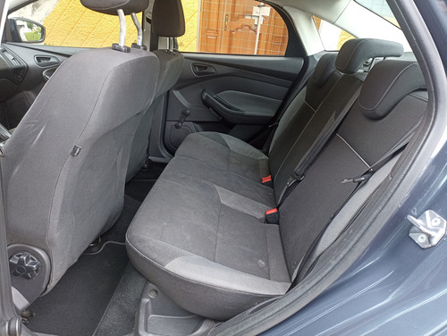 Ford Focus 2.0 Ambiente At