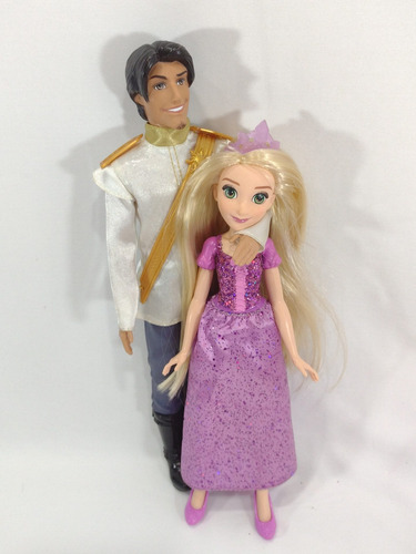Boneca Rapunzel Príncipe Flynn Rider Enrolados Disney Hasbro (Usado)