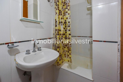 Imagen 10 de 11 de 46 E/ 8 Y 9 La Plata - Departamento En Venta