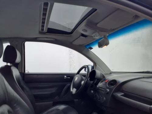 Volkswagen New Beetle 2.0 3p Automática Com Teto