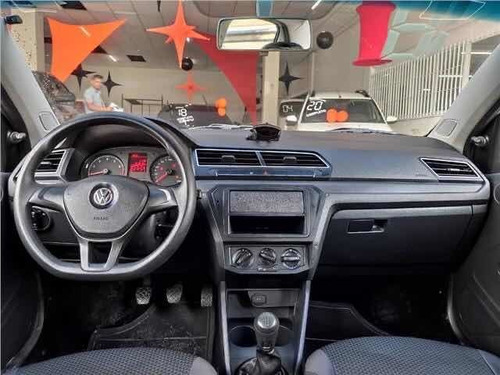 Imagem 8 de 9 de Volkswagen Voyage 2018 1.6 Msi Trendline Total Flex 4p