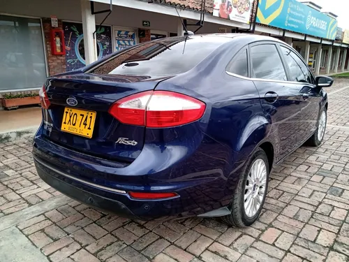 Ford Fiesta Titanium 1.6cc MT AA