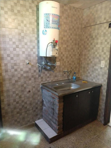 Imagen 3 de 11 de Departamento - Isidro Casanova