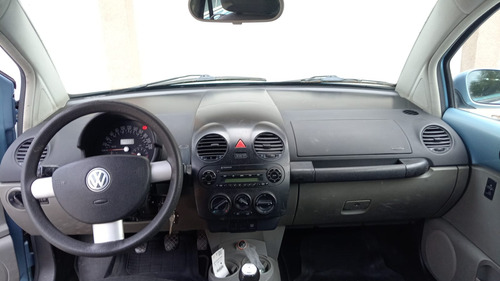 Volkswagen Beetle 2.5 Glx 5vel Mt