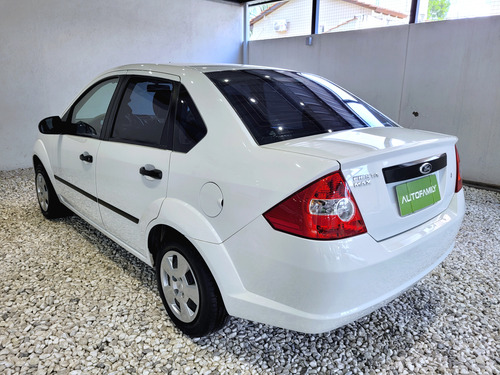 Ford Fiesta 1.6 Max Ambiente Mp3