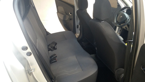 Imagem 6 de 11 de Renault Logan