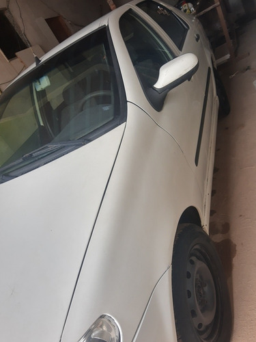 Imagem 6 de 7 de Fiat Siena 2009 1.0 Elx Flex 4p