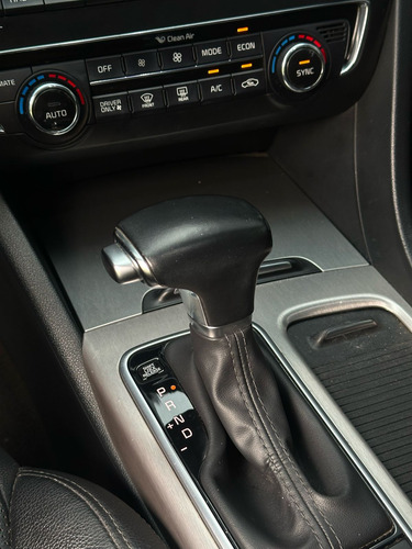 Kia Optima Zenith Hibrido 2020
