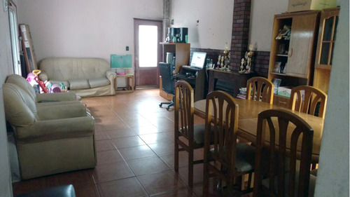 Imagen 4 de 14 de Ph Venta 4 Ambientes C/patio Y Tza - Stos. Lugares