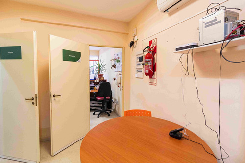 Imagen 12 de 30 de Venta Consultorios Policlinico Geriatrico Oficinas