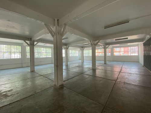 Renta Bodega 468m²- Lago Texcoco, Col. Anáhuac, Miguel Hidalgo Cdmx -