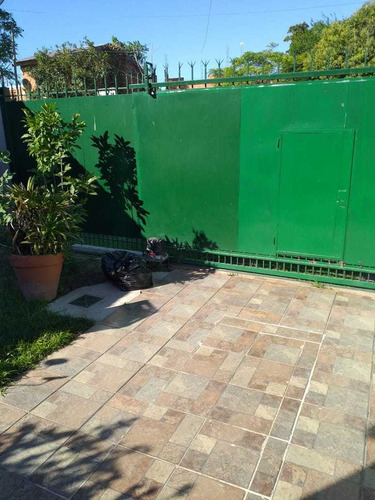 Imagen 2 de 14 de Casa Venta Villa De Mayo