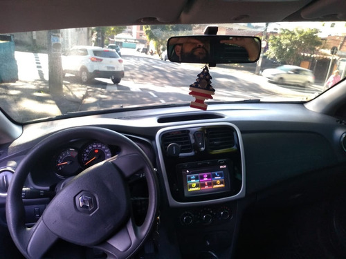 Renault Sandero Expression 1.0