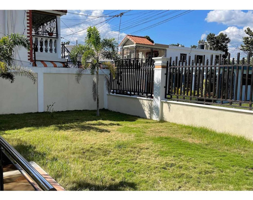 Imagen 3 de 8 de Casa En Venta En Madre Viaja Sur San Cristobal