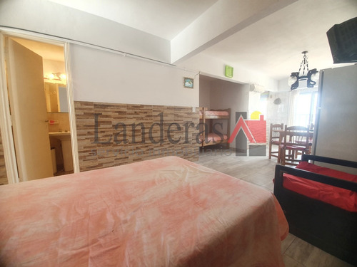 Imagen 3 de 11 de Departamento Monoambiente - Una Cuadra Del Mar - Vista Al Ma