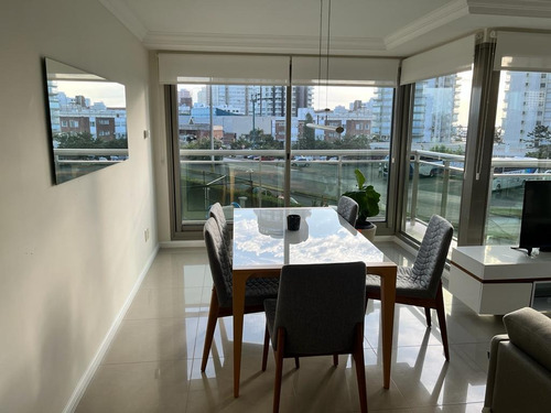 Imagen 4 de 21 de Increíble Apartamento En Edificio Imperiale Para Alquiler Invernal